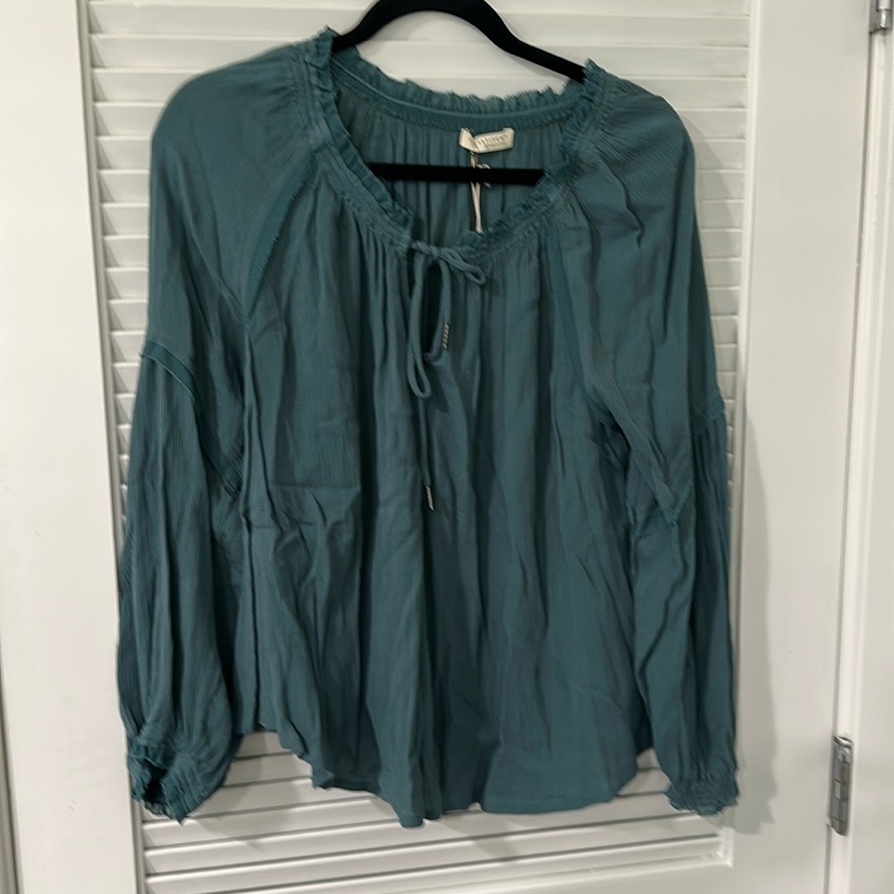 Love stitch blouse